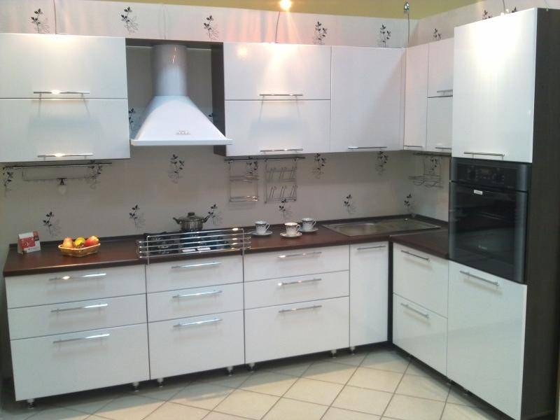 кухня моника в Нижневартовске