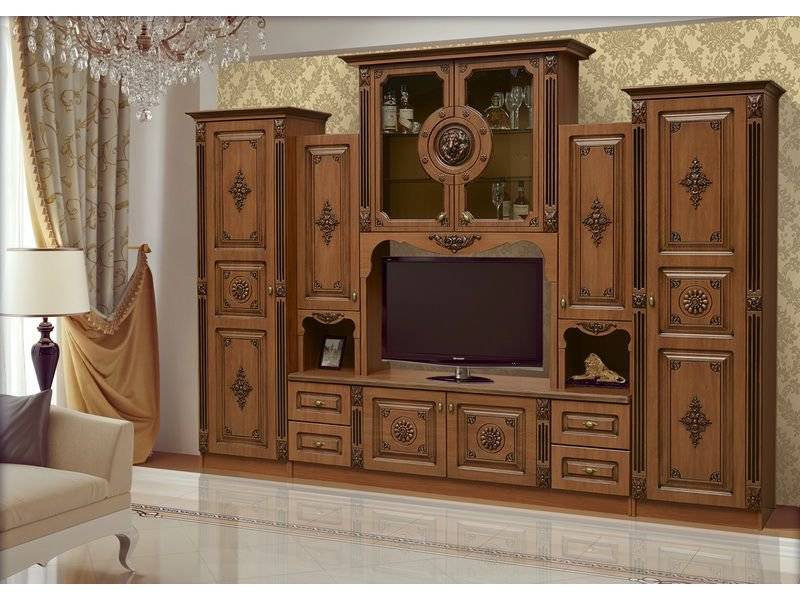 стенка лео с резными декорами в Нижневартовске