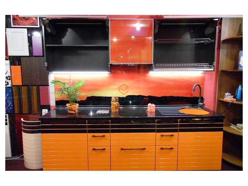 оранжевая кухня ral в Нижневартовске