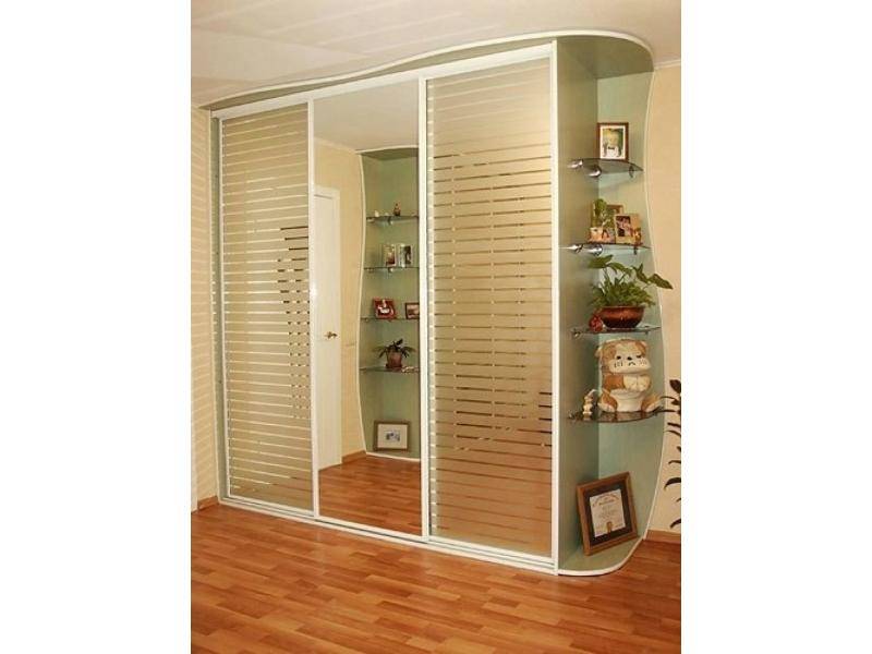 шкаф - купе радиусные полки в Нижневартовске