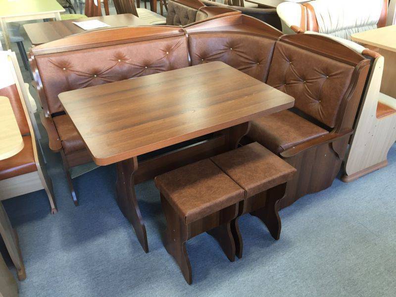 кухонный уголок романтик, орех, к/з коричневый в Нижневартовске