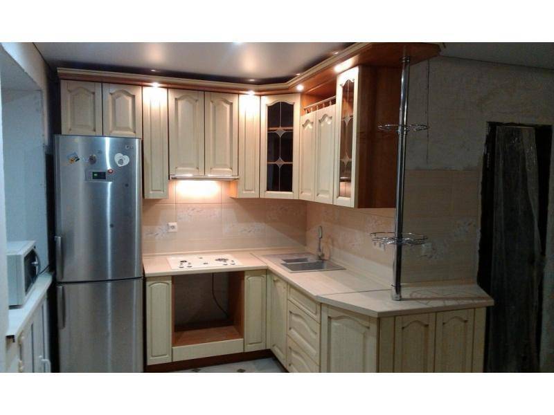 кухня шпон ваниль+патина золото в Нижневартовске