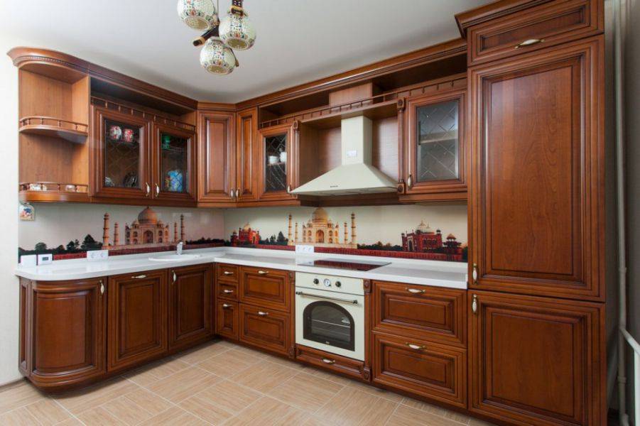 классическая угловая кухня бифиния в Нижневартовске