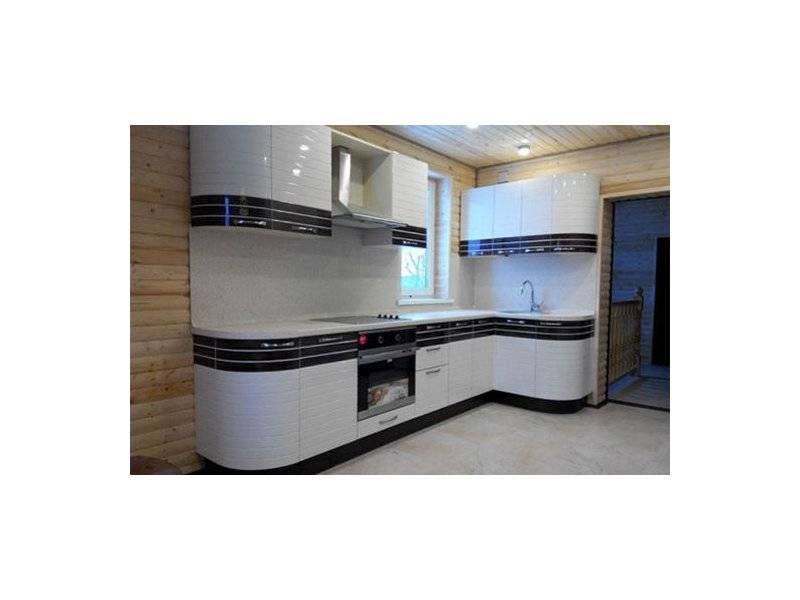 угловая кухня шпон и эмаль в Нижневартовске