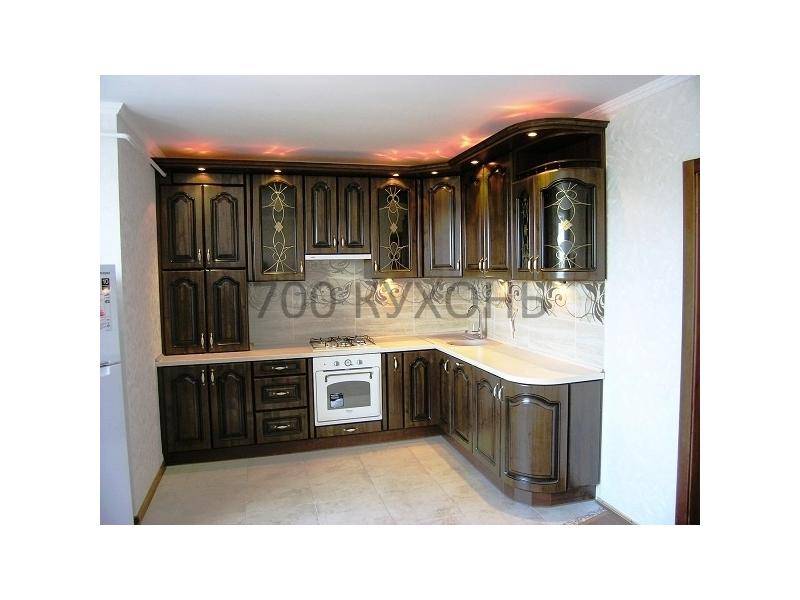 классическая угловая кухня в Нижневартовске