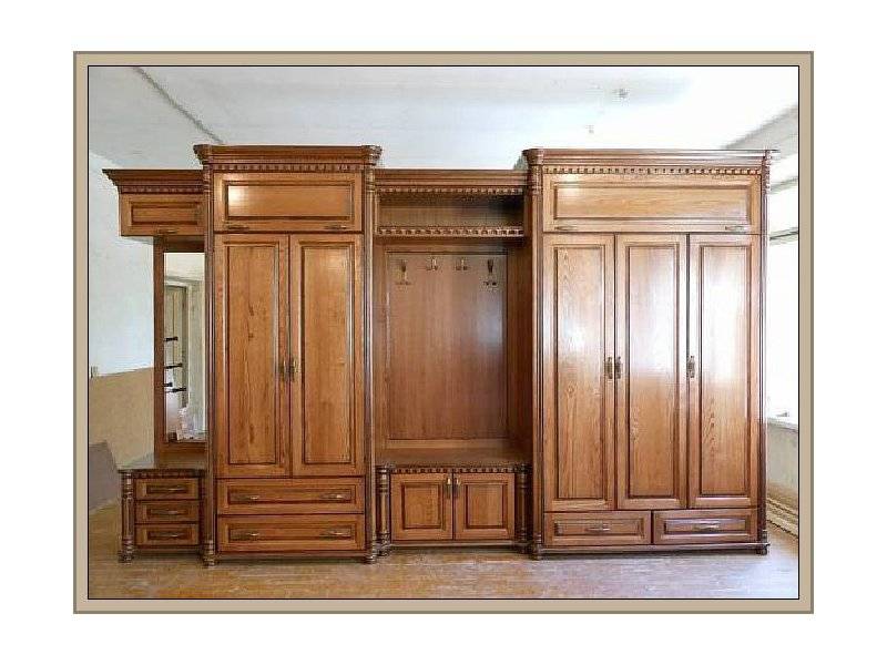 прихожая из массива в Нижневартовске