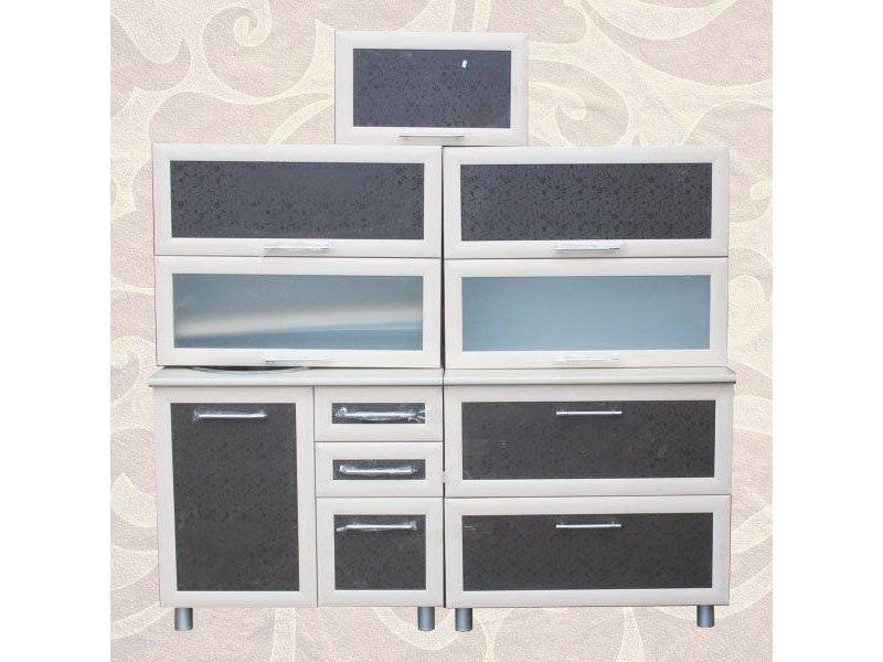 кухня прямая в рамке в Нижневартовске