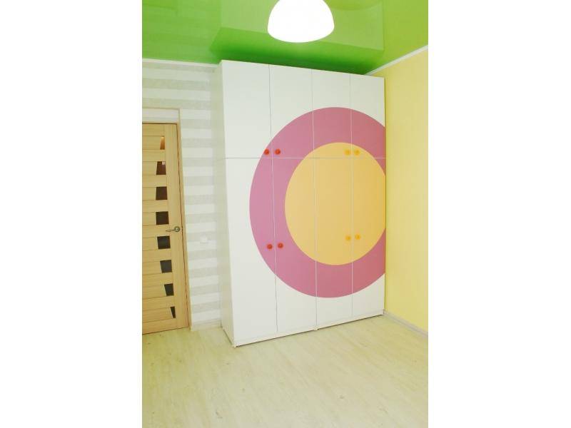 шкаф в детскую в Нижневартовске