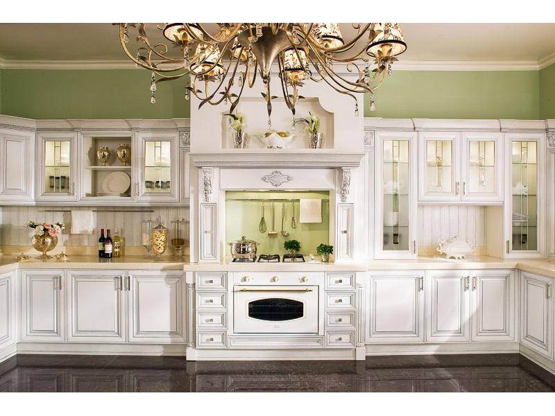 кухонный гарнитур угловой корне в Нижневартовске