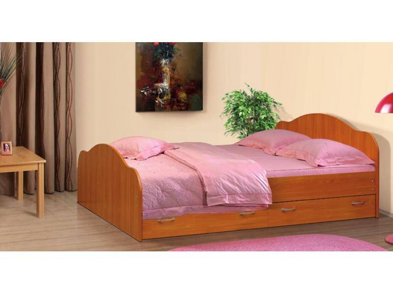 кровать двуспальная с ящиками в Нижневартовске