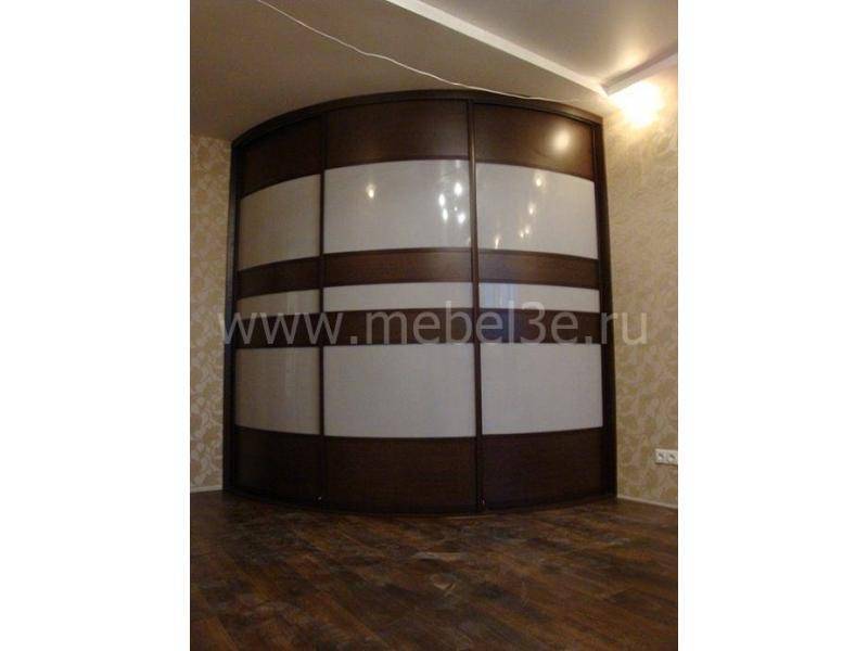 угловой трехдверный шкаф в Нижневартовске