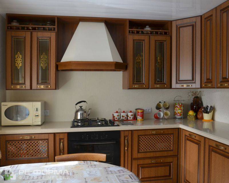 угловая кухня 015 в Нижневартовске