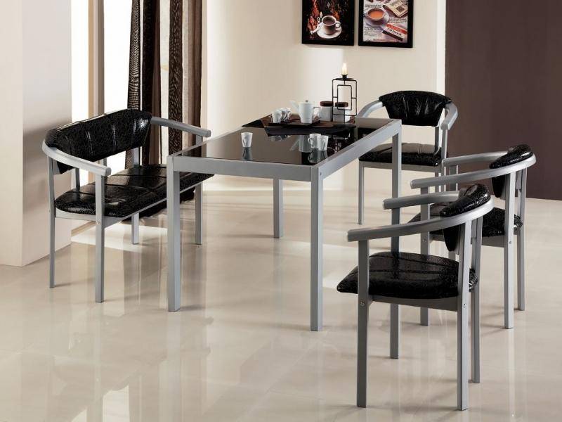 стол обеденный со стеклом в Нижневартовске