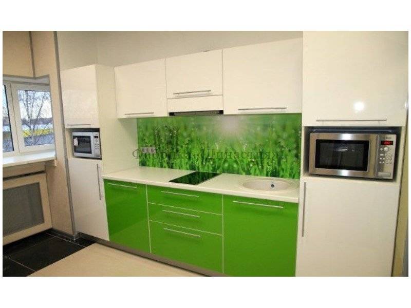 красивая прямая кухня в Нижневартовске