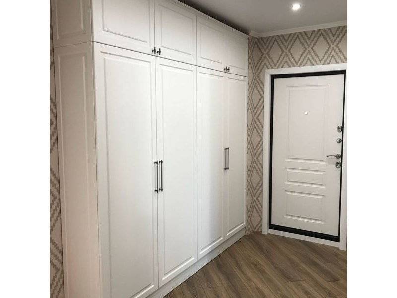 белый шкаф в прихожую в Нижневартовске