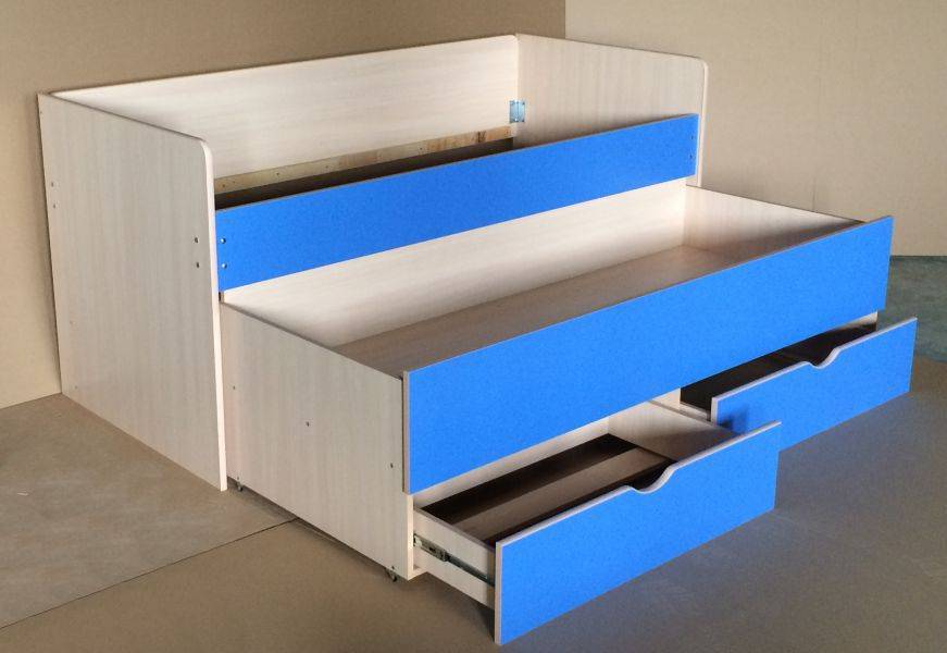 кровать двуспальная детская в Нижневартовске