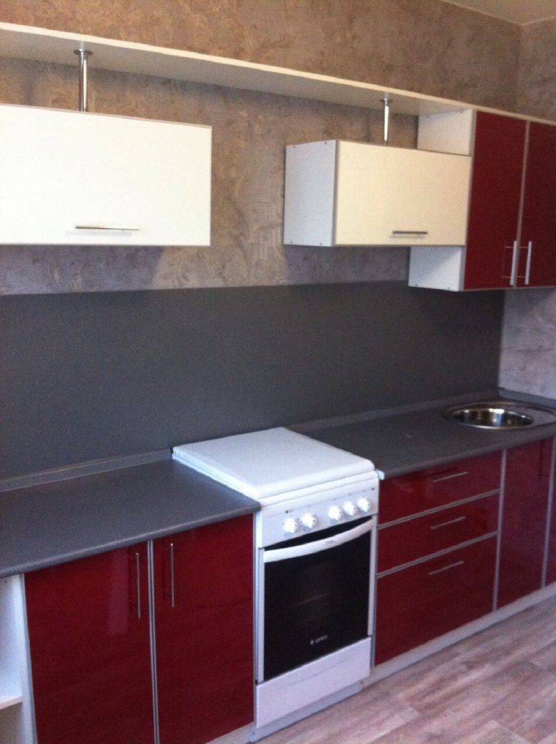 кухня пластик вишня+белый глянец в Нижневартовске