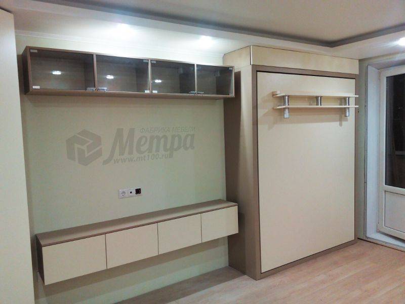 мебель в комнату с откидной кроватью-шкафом в Нижневартовске