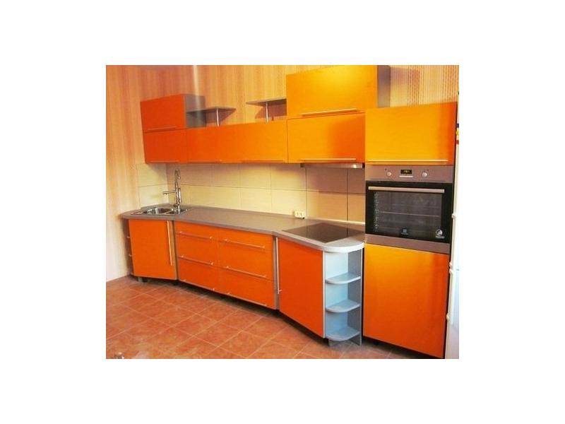 оранжевая прямая кухня в Нижневартовске