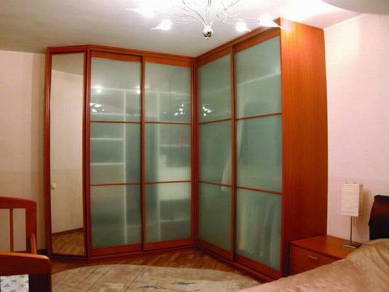 шкаф - купе угловой в Нижневартовске
