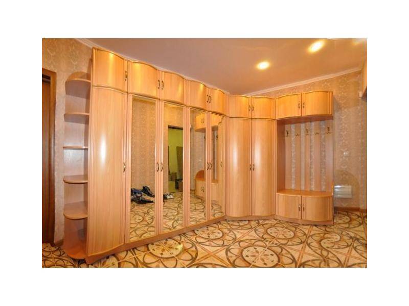 угловая прихожая дебют в Нижневартовске