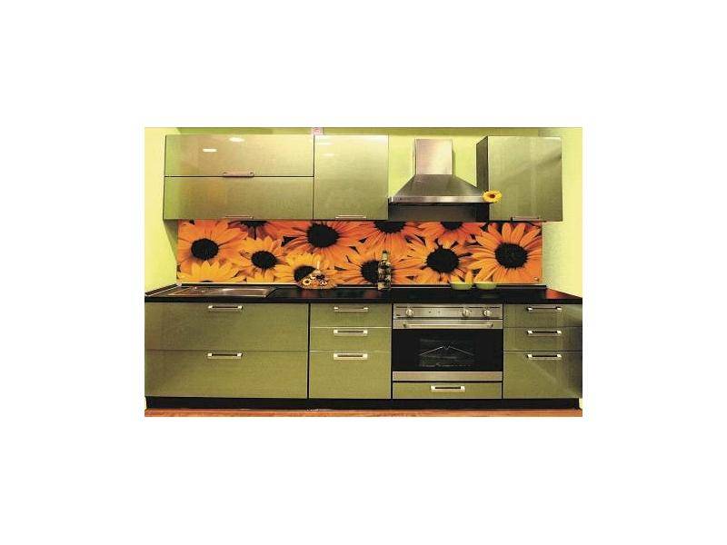 зеленая прямая кухня с подсолнухами в Нижневартовске