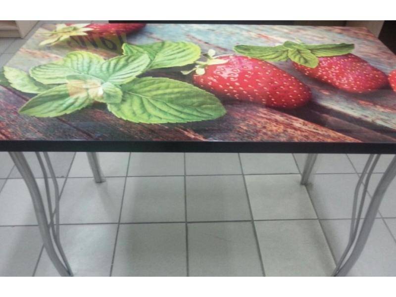 стол с фотопечатью в Нижневартовске