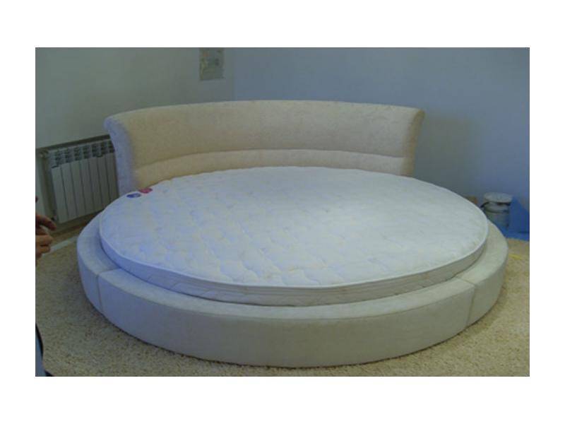круглая белая кровать в Нижневартовске