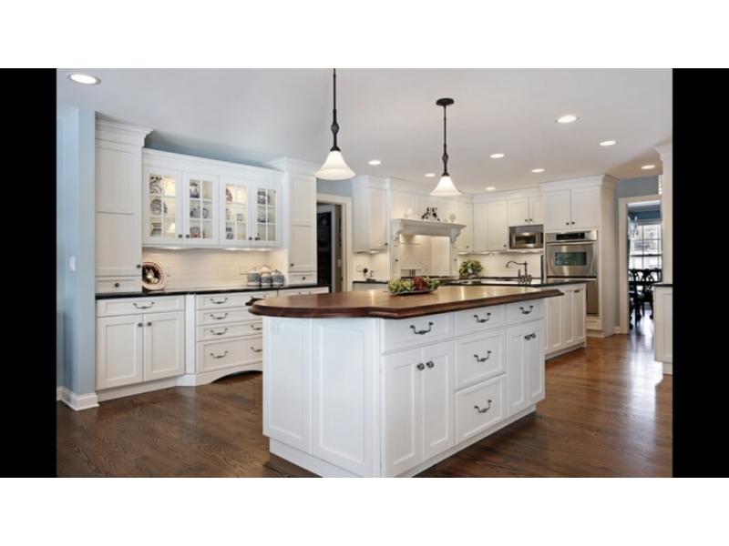 кухня угловая с островом в Нижневартовске