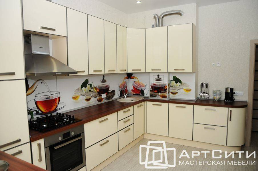 угловая кухня в Нижневартовске