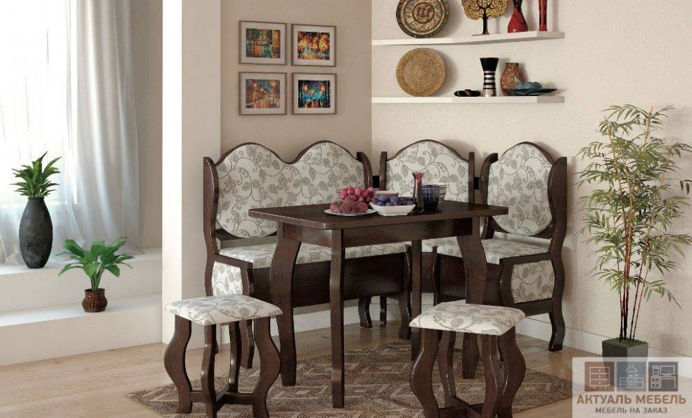 обеденная группа из массива дерева в Нижневартовске