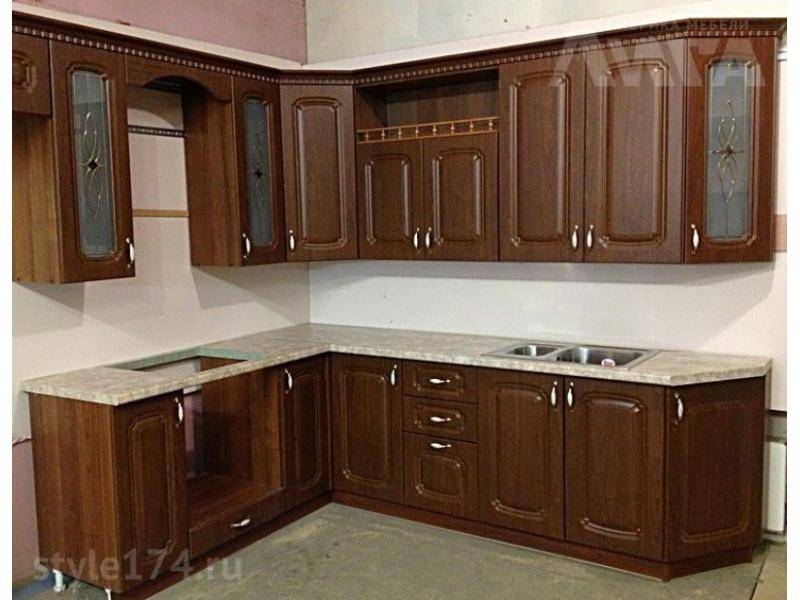 кухонный гарнитур угловой в Нижневартовске