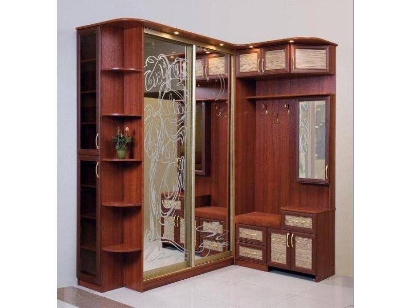 угловая прихожая в Нижневартовске