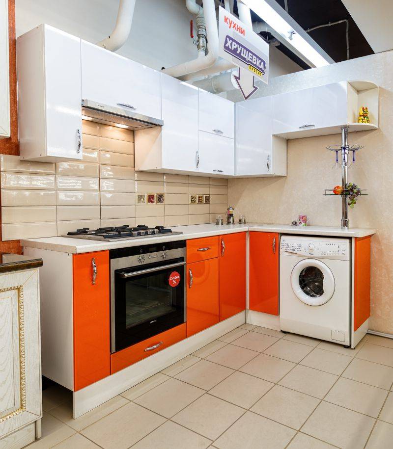 удобная маленькая кухня в Нижневартовске