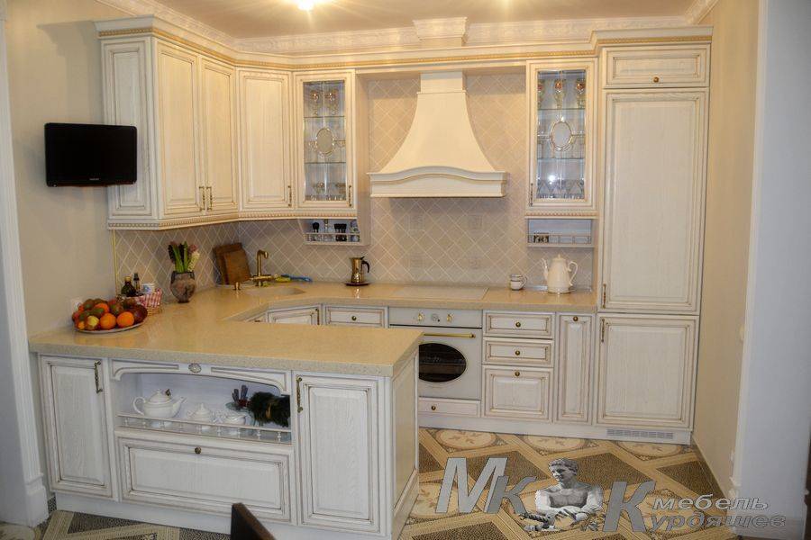 кухня на заказ из массива ясеня в Нижневартовске