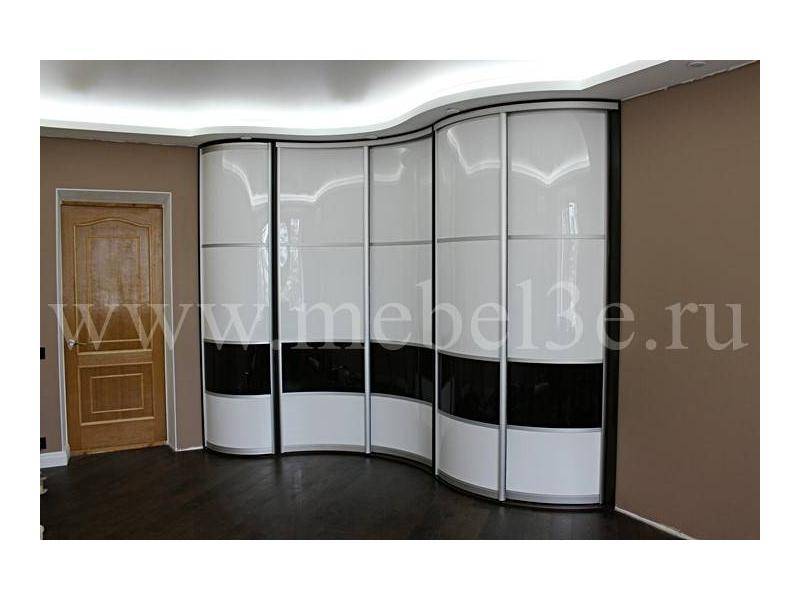 трёхдверный радиусный шкаф в Нижневартовске