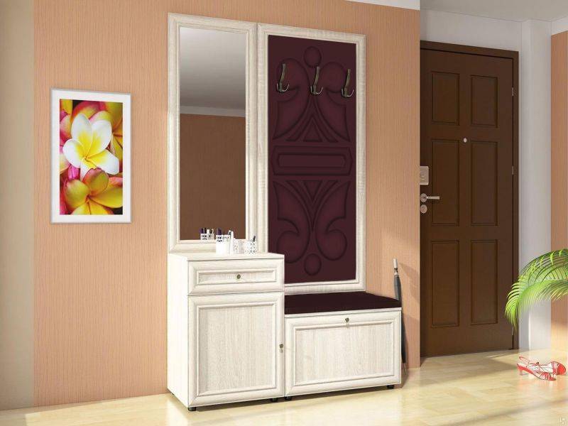 прихожая 18 в Нижневартовске