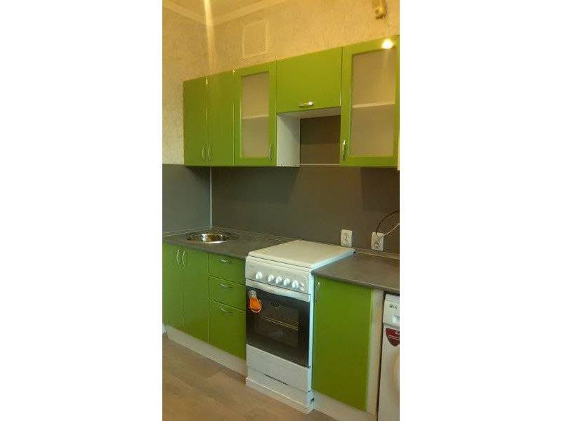 кухня прямая яблоко в Нижневартовске