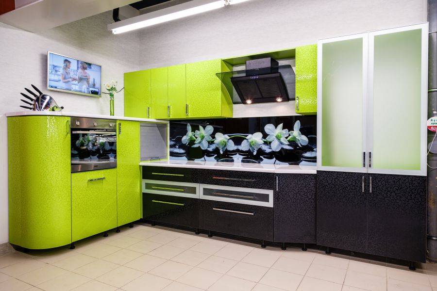 стильная современная кухня в Нижневартовске