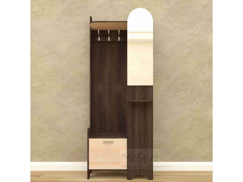 небольшая прихожая пр-5 в Нижневартовске