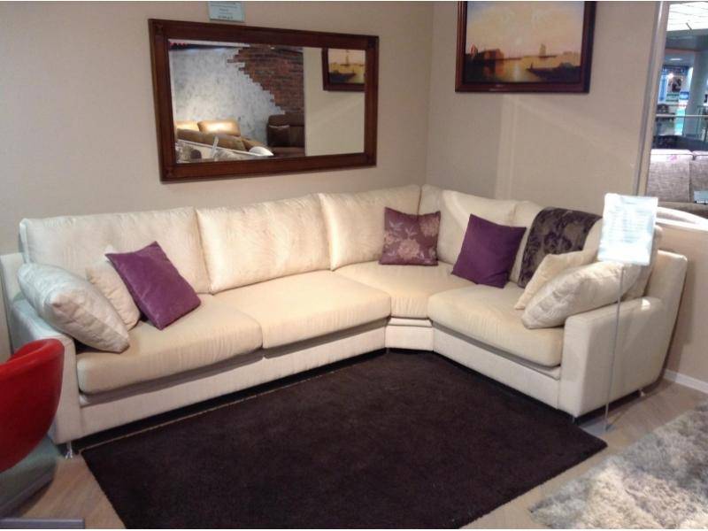 угловой спальный диван irina в Нижневартовске