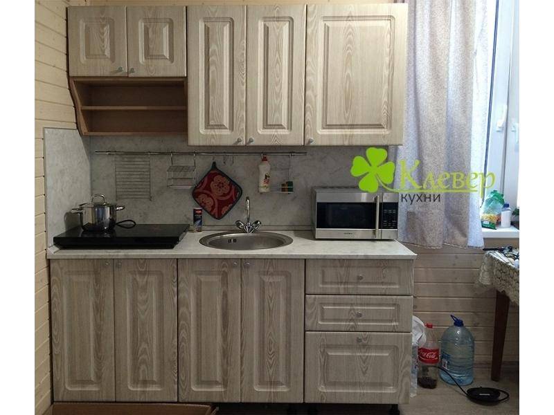 небольшая прямая кухня в Нижневартовске