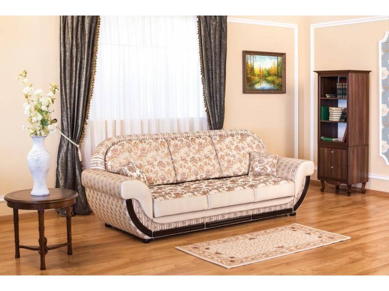 светлый диван-кровать с цветами в Нижневартовске
