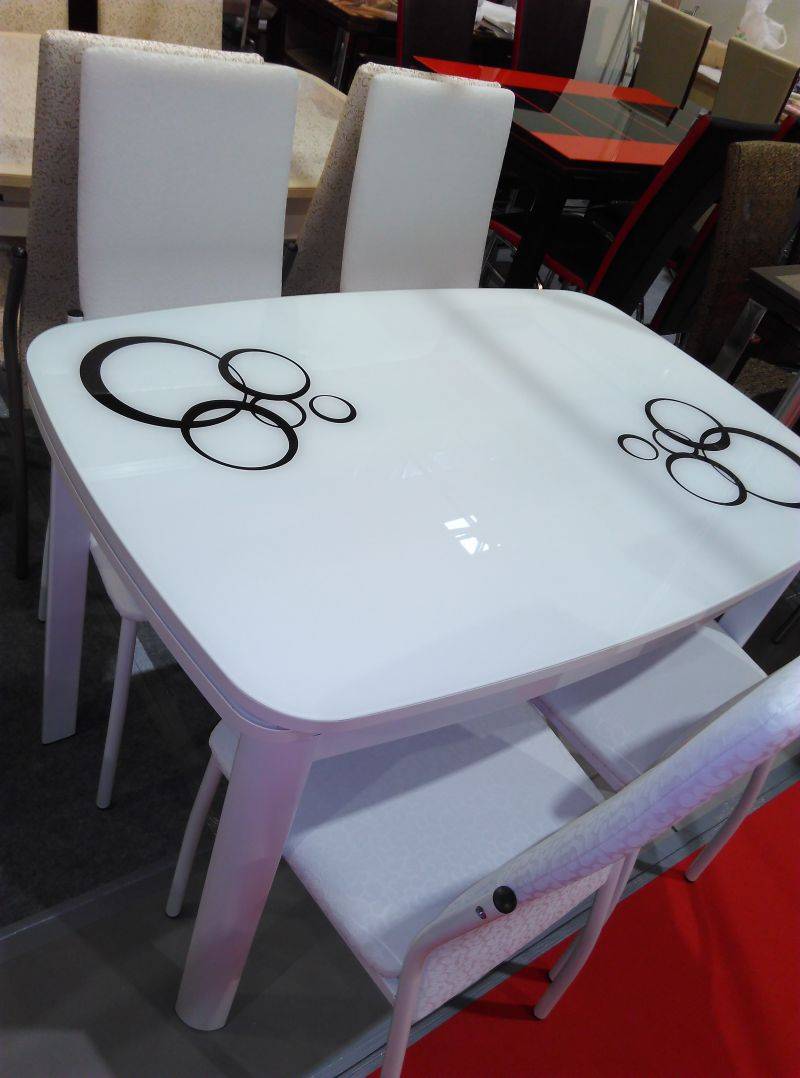 стол вельон коло в Нижневартовске