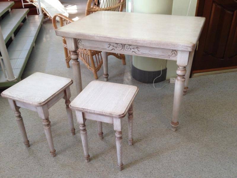 обеденная группа из массива в Нижневартовске