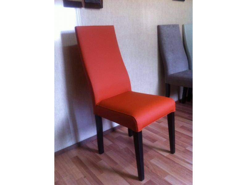 красный мягкий стул в Нижневартовске