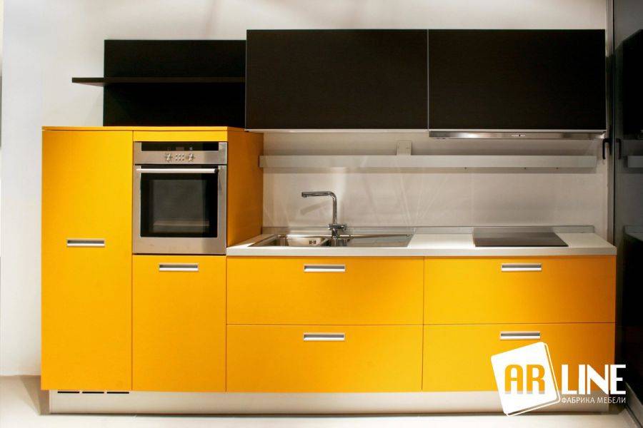 яркая прямая кухня 5-9 в Нижневартовске