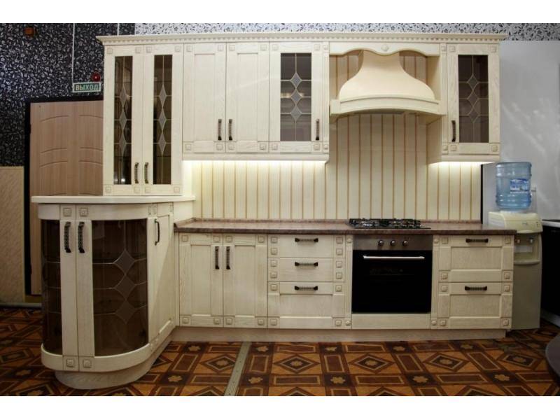 угловая кухня модерн с в Нижневартовске