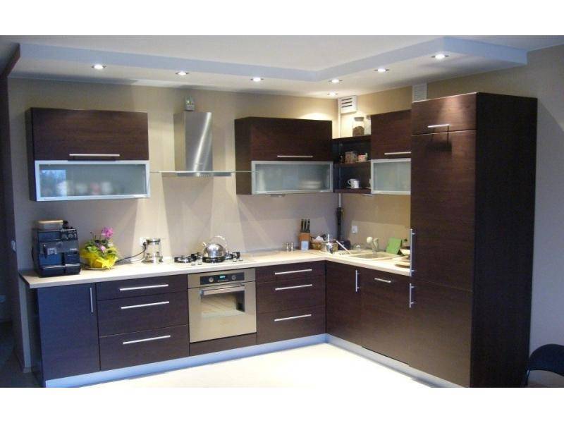 угловая кухня в Нижневартовске