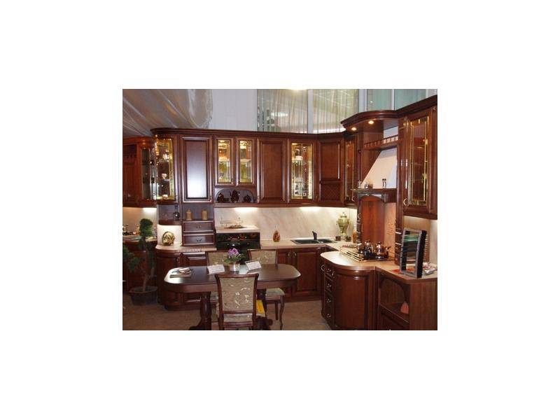 кухня с фасадом из массива венеция в Нижневартовске